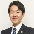 弁護士荻野哲也