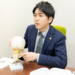 弁護士　荒木俊太