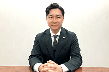 弁護士江口